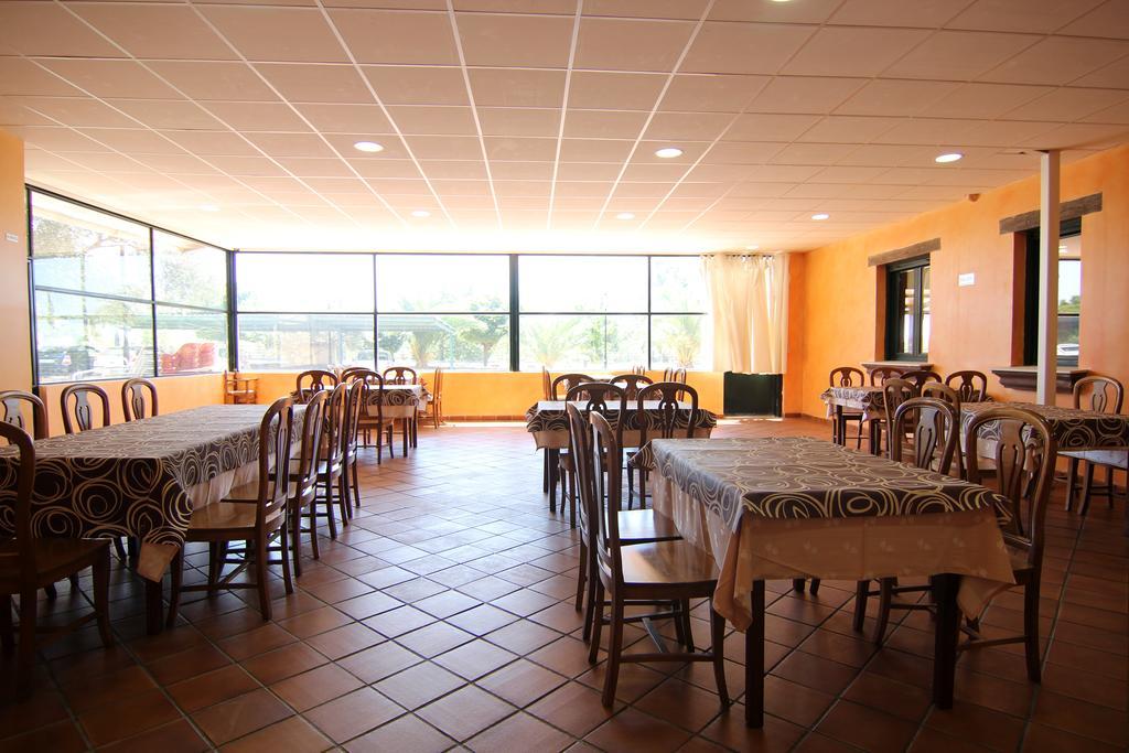 Hotel Rural Hojaranzos Tejeda Del Tietar Luaran gambar