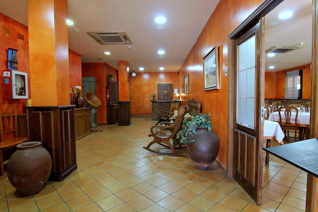 Hotel Rural Hojaranzos Tejeda Del Tietar Luaran gambar