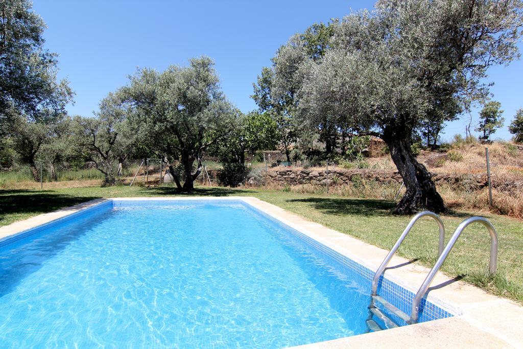 Hotel Rural Hojaranzos Tejeda Del Tietar Luaran gambar