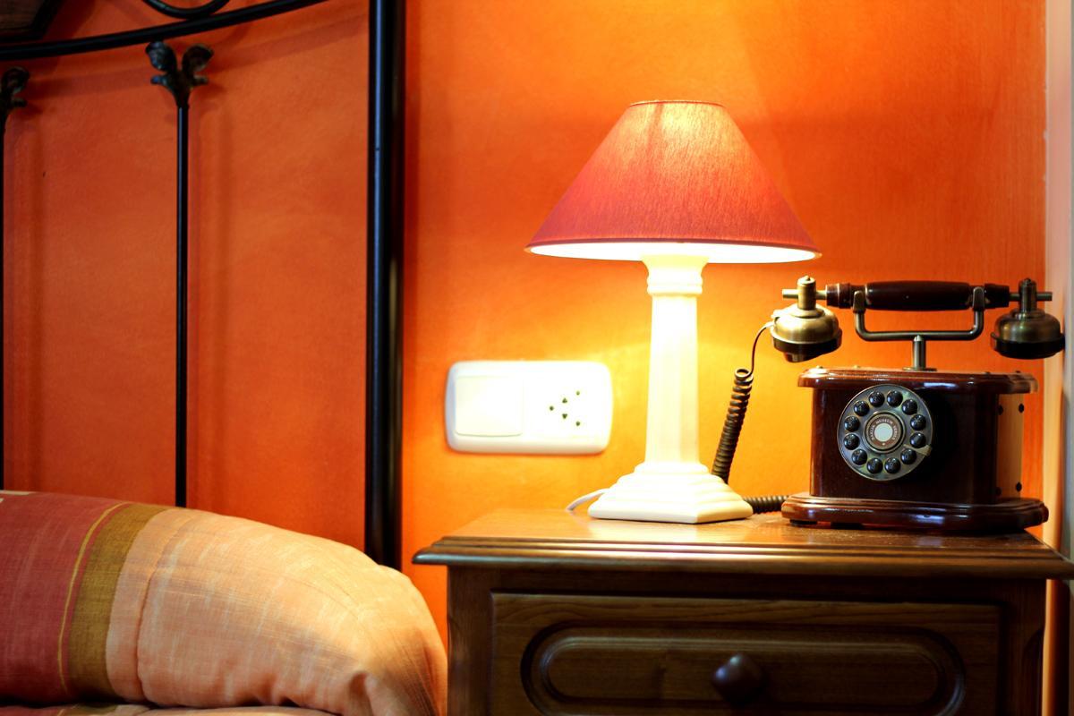 Hotel Rural Hojaranzos Tejeda Del Tietar Luaran gambar